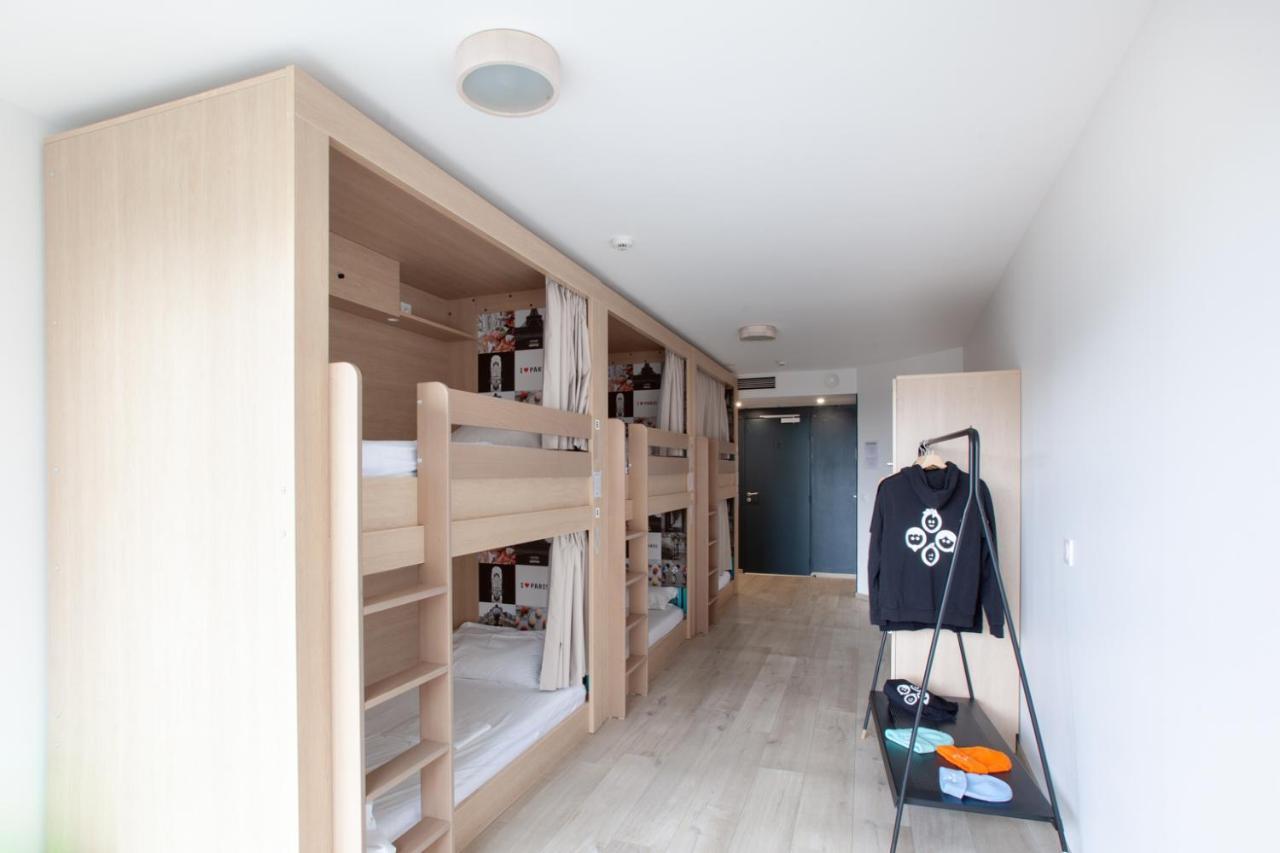 6-Bed Room Balcony